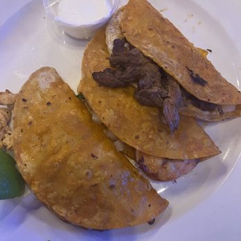 La Chingada - Chicken, shrimp and steak birria tacos - Mexican Near Me - Marietta, Georgia La Chingada - Chicken, shrimp and steak birria tacos - Mexican Near Me - Marietta, Georgia