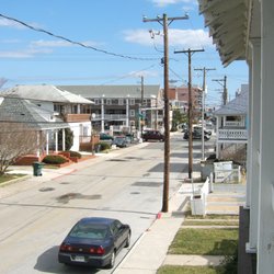 Bay Breeze Vacations - 3 Short Blocks to the Beach + Boardwalk