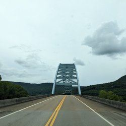 Shelby Rhinehart Bridge - Shelby Rhinehart Bridge, South Pittsburg TN