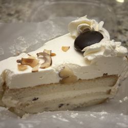Romeo & Juliet Cafe - Casatta cake
