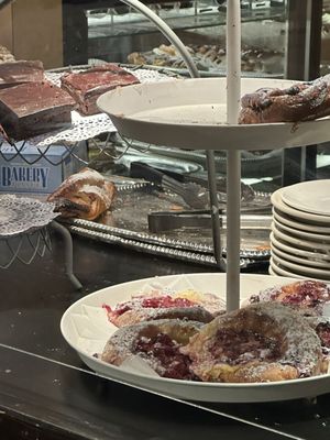 Patisserie Lenox by null