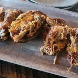 Momo's Too Sports Bar and Grill