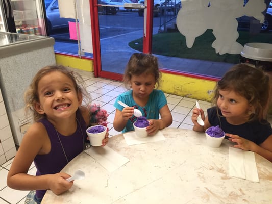 Dave's Ice Cream at Pearl City by null