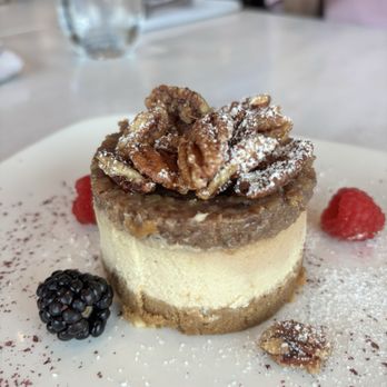 Table Rock House Restaurant - Maple Pecan Cheesecake - American Near Me - Niagara Falls, Ontario