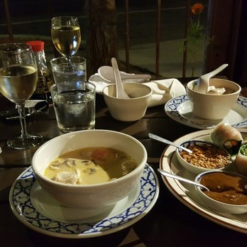 Siam Elephant - Best fresh spring rolls EVER !!! - Thai Near Me - Carpinteria, California