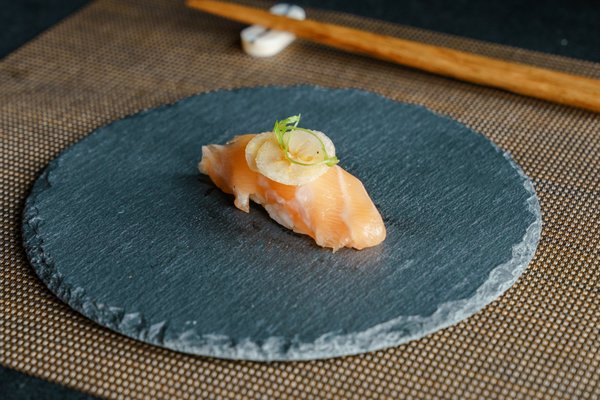 Yo nashi by null