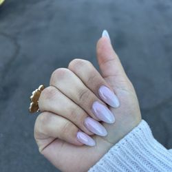 Natural Nails & Spa