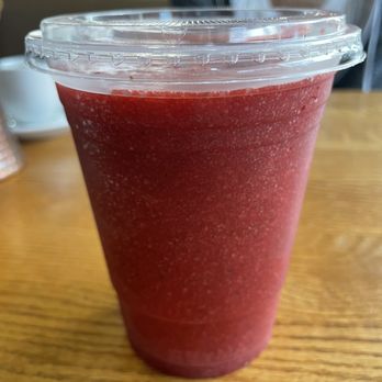 AlTayeb Of Dearborn - Strawberry Juice - Breakfast & Brunch Near Me - Dearborn, Michigan