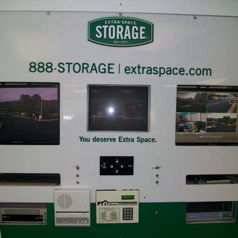 Extra Space Storage - Self Storage Near Me - Sterling, Virginia
