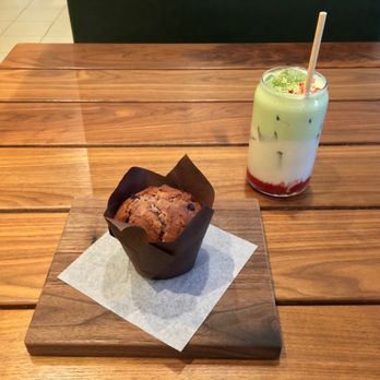 Combine Cafe & Bar - Blueberry Muffin, Strawberry Matcha Latte - Canadian (New) Near Me - Surrey, British Columbia Combine Cafe & Bar - Blueberry Muffin, Strawberry Matcha Latte - Canadian (New) Near Me - Surrey, British Columbia
