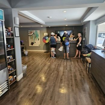 Oasis at Gold Spike - Hotels Near Me - Las Vegas, Nevada Oasis at Gold Spike - Hotels Near Me - Las Vegas, Nevada