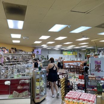 Rani's World Foods - Inside - Grocery Near Me - Las Vegas, Nevada Rani's World Foods - Inside - Grocery Near Me - Las Vegas, Nevada