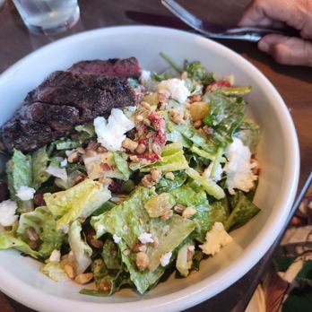 Culinary Dropout - Strawberry & spinach salad with steak - New American Near Me - Gilbert, Arizona Culinary Dropout - Strawberry & spinach salad with steak - New American Near Me - Gilbert, Arizona