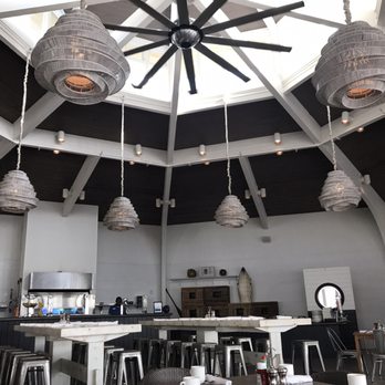Hawks Cay Resort - Ocean's restaurant - Resorts Near Me - Duck Key, Florida Hawks Cay Resort - Ocean's restaurant - Resorts Near Me - Duck Key, Florida