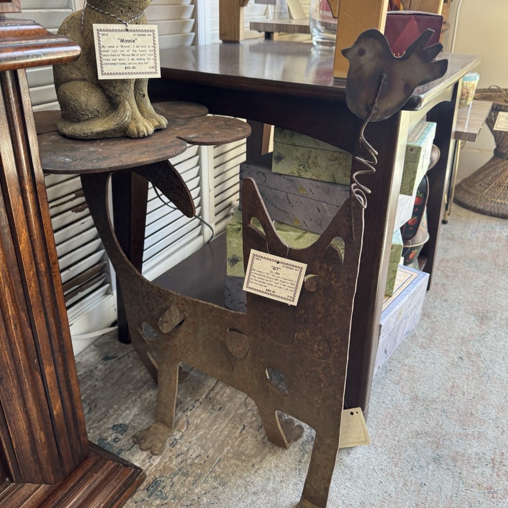Curiosities Vintage Mall - Antiques Near Me - Tigard, Oregon