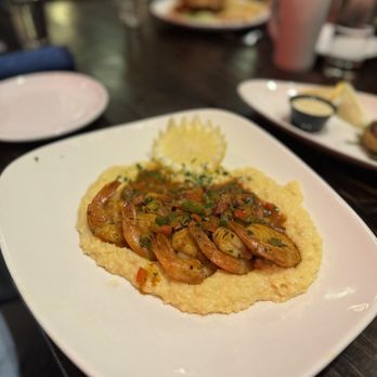 French Quarter - Shrimp and Gritts - Bars Near Me - Boston, Massachusetts French Quarter - Shrimp and Gritts - Bars Near Me - Boston, Massachusetts