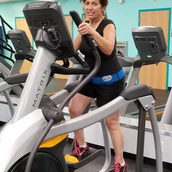 Fit Life 24/7 - Check out our new equipment by Matrix! One of our memebers breaking in the new Ascent machine!