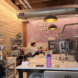 Sweet Magnolias Bake Shop - Millwork - Kitchen