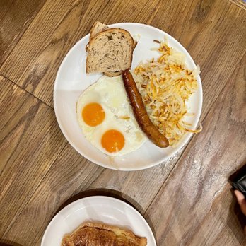 Cupitol Coffee & Eatery - Classic Breakfast - Coffee & Tea Near Me - Evanston, Illinois Cupitol Coffee & Eatery - Classic Breakfast - Coffee & Tea Near Me - Evanston, Illinois