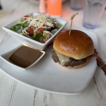 Savor Restaurant - Burger - Seafood Near Me - Carmel, Indiana Savor Restaurant - Burger - Seafood Near Me - Carmel, Indiana