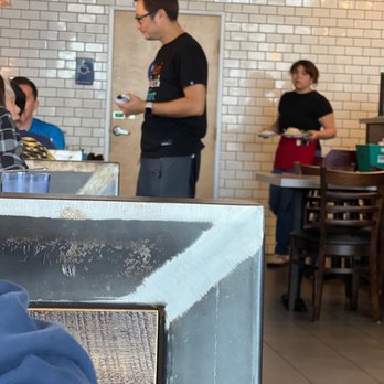 Pho Hoan Pasteur Gardena - Server - Vietnamese Near Me - Gardena, California Pho Hoan Pasteur Gardena - Server - Vietnamese Near Me - Gardena, California