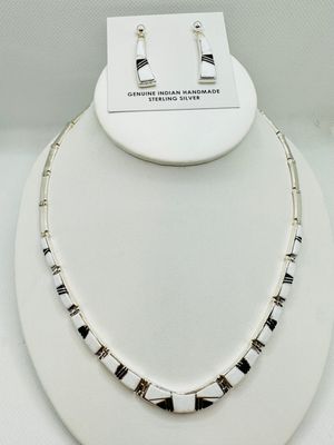 Indian Touch of Sedona, 221 N State Route 89A, Sedona, AZ