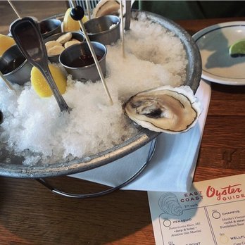 Hudson House - Oysters - Seafood Near Me - Addison, Texas