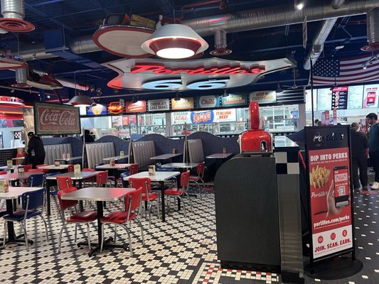 Portillo's Springfield by null