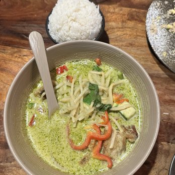 Siam Station - Thai Near Me - Cupertino, California