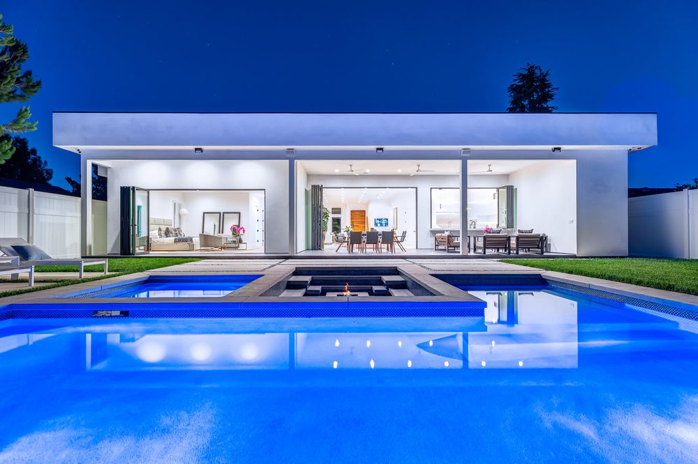 Slide of Lifetime Construction & Development