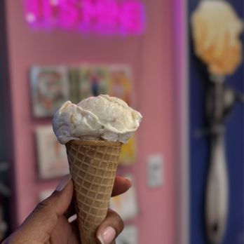 Licked - Kids scoop of banana cream pie (YUM) very sweet tho - Ice Cream & Frozen Yogurt Near Me - Sacramento, California Licked - Kids scoop of banana cream pie (YUM) very sweet tho - Ice Cream & Frozen Yogurt Near Me - Sacramento, California