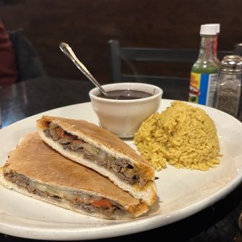 E B Latin Bistro - Ropa Vieja Cubano - Cuban Near Me - Plano, Texas E B Latin Bistro - Ropa Vieja Cubano - Cuban Near Me - Plano, Texas