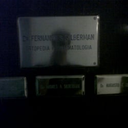 Dr. Andres Silberman - El equipo