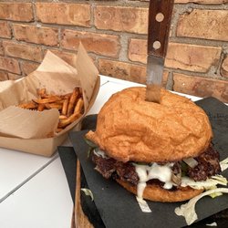 Oakwood Proper Burgers - Chili queen and side of fries