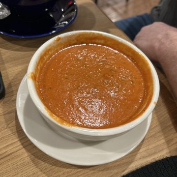 la Madeleine - Tomato soup - Bakeries Near Me - Bailey's Crossroads, Virginia