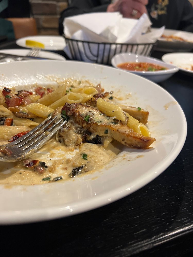 HARRY’S ITALIAN RESTAURANT 27 Photos & 32 Reviews 8472 Hwy 51 N
