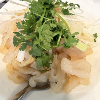 May Flower Restaurant - Jelly fish with slivers of green onion and fresh cilantro - Chinese Near Me - San Jose, California