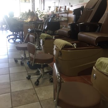 Beverly Nail Design - This is the lady who has a very nasty attitude. - Nail Salons Near Me - Chicago, Illinois Beverly Nail Design - This is the lady who has a very nasty attitude. - Nail Salons Near Me - Chicago, Illinois