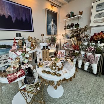 Pour and Decor - Coffee & Tea Near Me - St. Petersburg, Florida