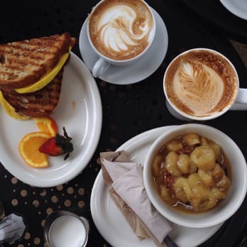 Urth Caffé-Pasadena - Spanish lattes, bread pudding breakfast, and a panini - Cafes Near Me - Pasadena, California Urth Caffé-Pasadena - Spanish lattes, bread pudding breakfast, and a panini - Cafes Near Me - Pasadena, California
