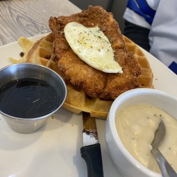 Barneys Cafe - Chicken & Waffle - Breakfast & Brunch Near Me - The Colony, Texas