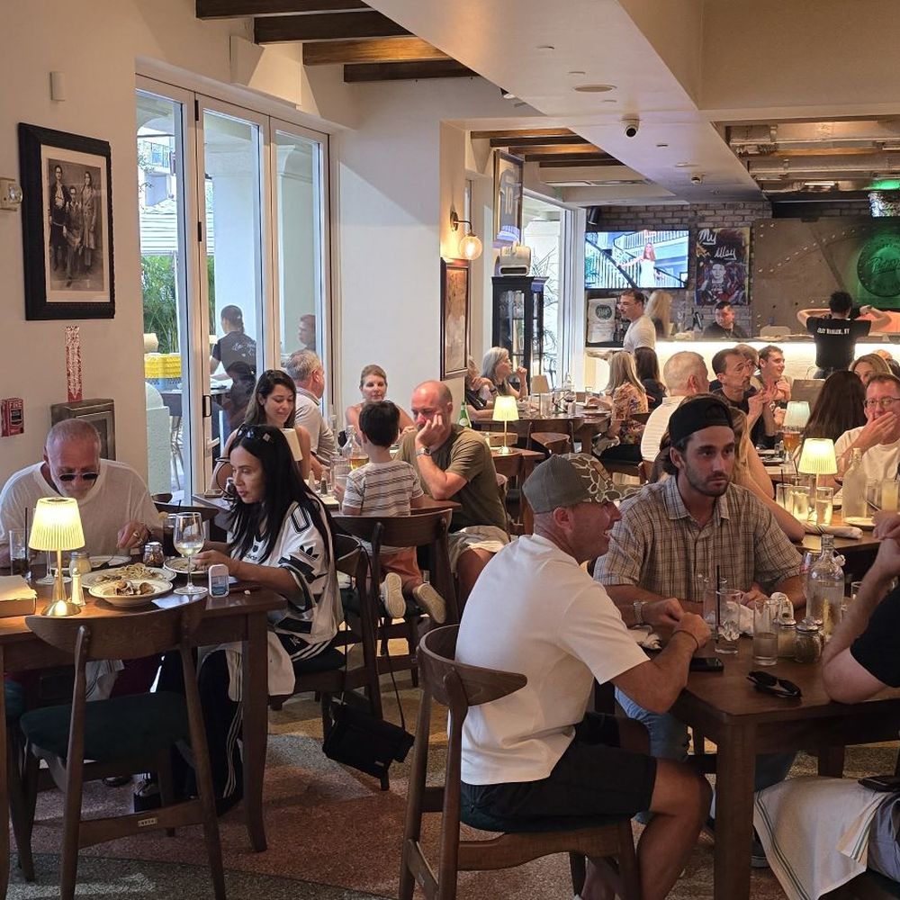 Patsy's Pizzeria - Pizza Near Me - Boca Raton, Florida