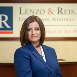 Lenzo & Reis