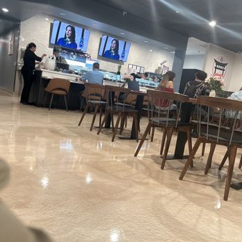 Sakura House Sushi & Grill - The atmosphere is nice and quiet. - Japanese Near Me - Hemet, California