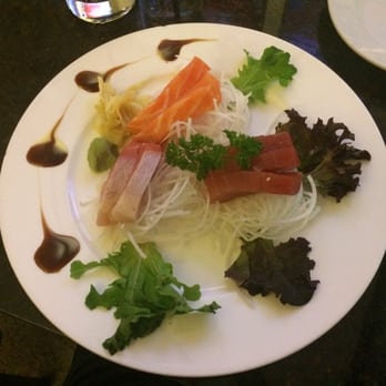 Sip Wine Bar & Kitchen - Sashimi Platter - Wine Bars Near Me - Boston, Massachusetts