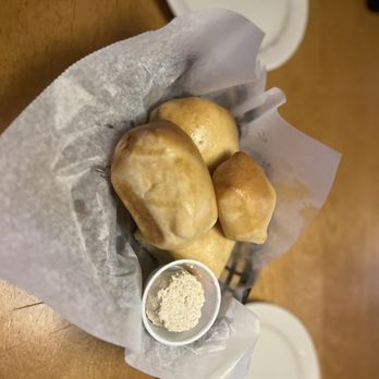 Texas Roadhouse - Welcome fresh baked bread - Steakhouses Near Me - Richmond, Kentucky Texas Roadhouse - Welcome fresh baked bread - Steakhouses Near Me - Richmond, Kentucky
