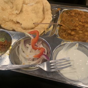 Curry Lounge - Chole, bhature platter. - Indian Near Me - Artesia, California Curry Lounge - Chole, bhature platter. - Indian Near Me - Artesia, California