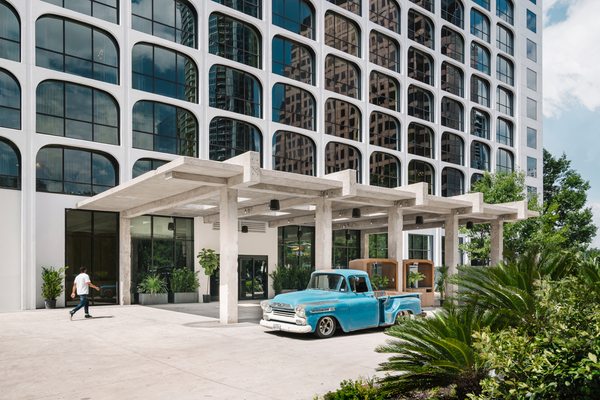 The LINE Austin by null