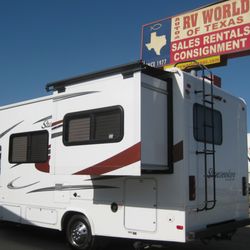 Auto & RV World of Texas