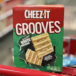 Target - Cheez it Grooves